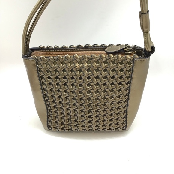 Liz Claiborne Gold Woven Small Crossbody Bag Purse - Picture 4 of 13